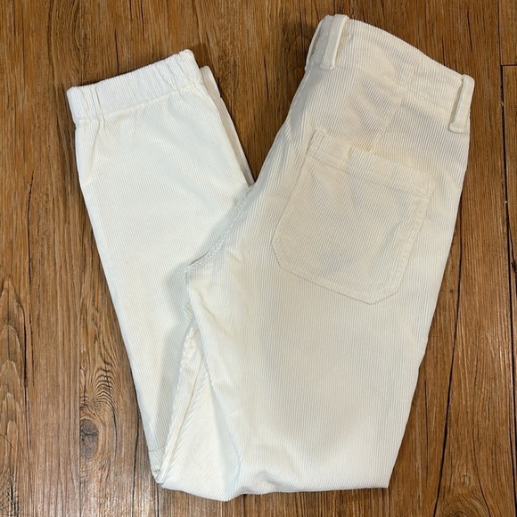 Banana Republic Cream/ White Corduroy Slim Joggers - Picture 5 of 5
